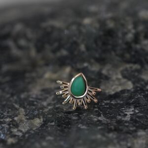 BVLA Tiny Borderline Chrysoprase